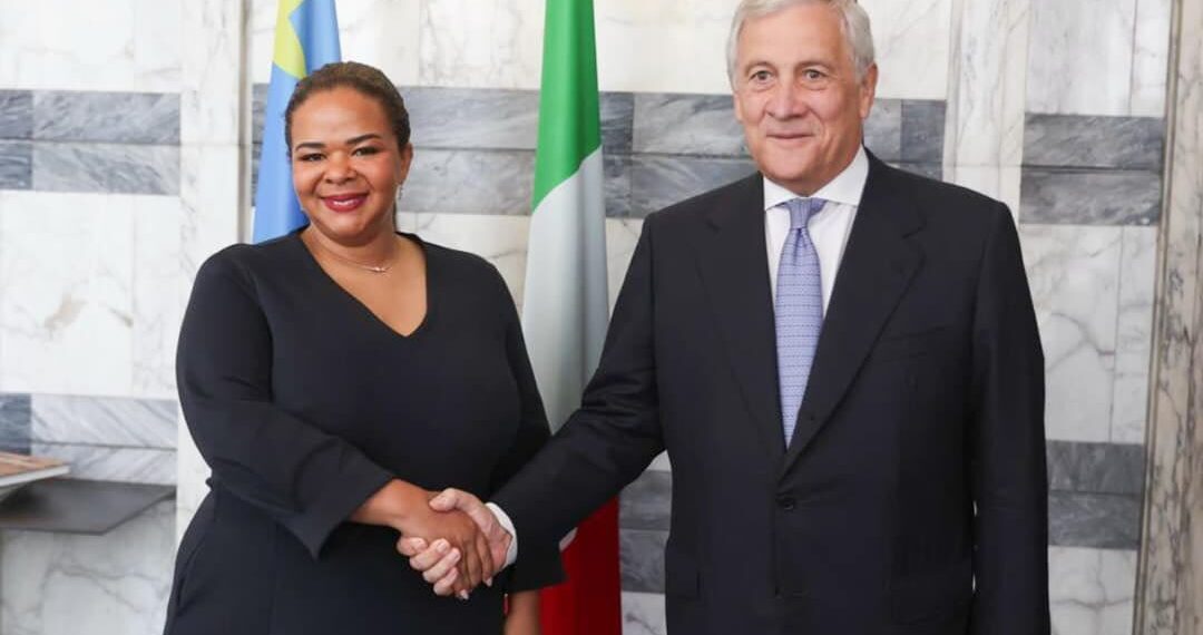 Thérèse Kayikwamba et Antonio Tajani veulent donner un nouvel élan à la coopération bilatérale