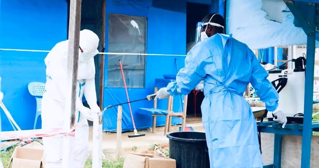 Les prestataires engagés dans la riposte contre Ebola ont déclenché une grève sèche